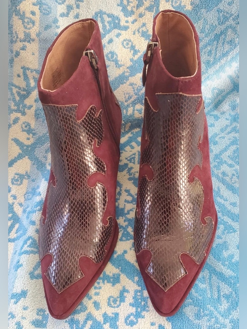 Louise et cie Western burgundy boots size 7 USED